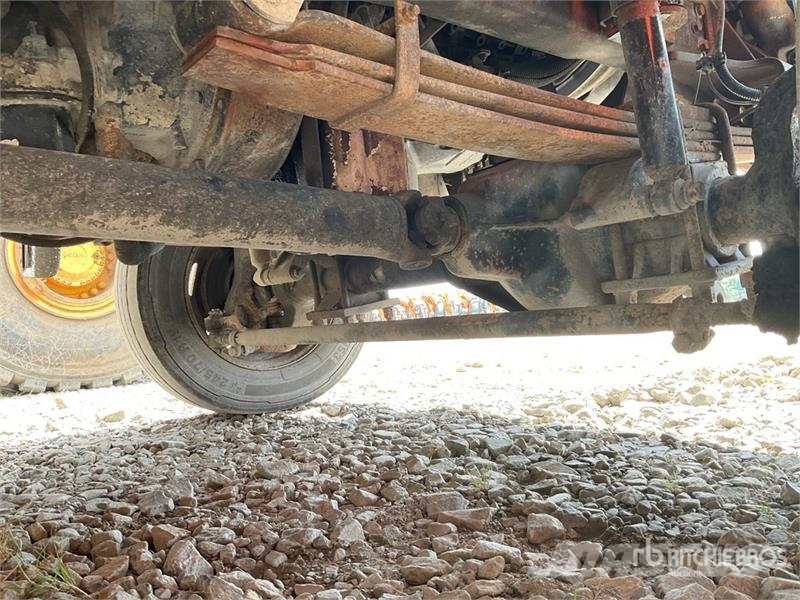 International Terrastar 4x4 Crew Cab Flatbed Truck Camioane platforma/prelata