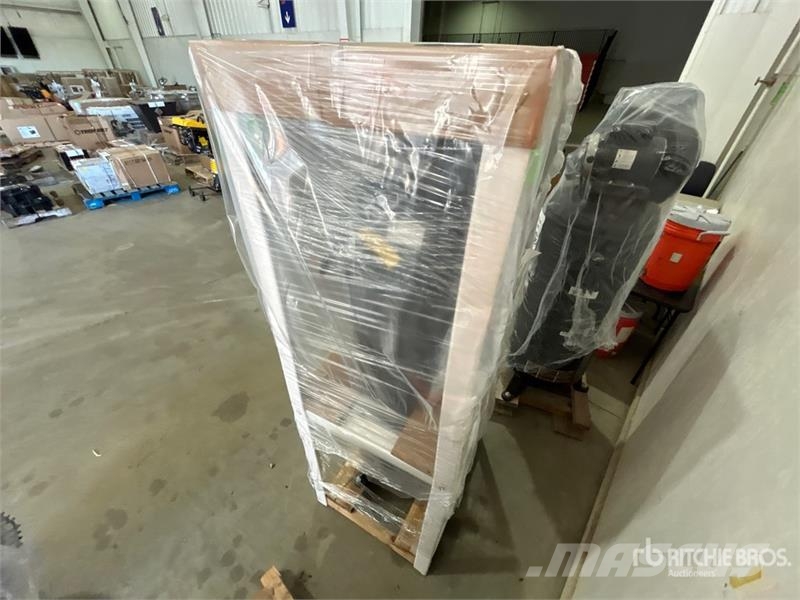 Iron Horse 11.2 cfm 60 gal Air Compressor Compresores