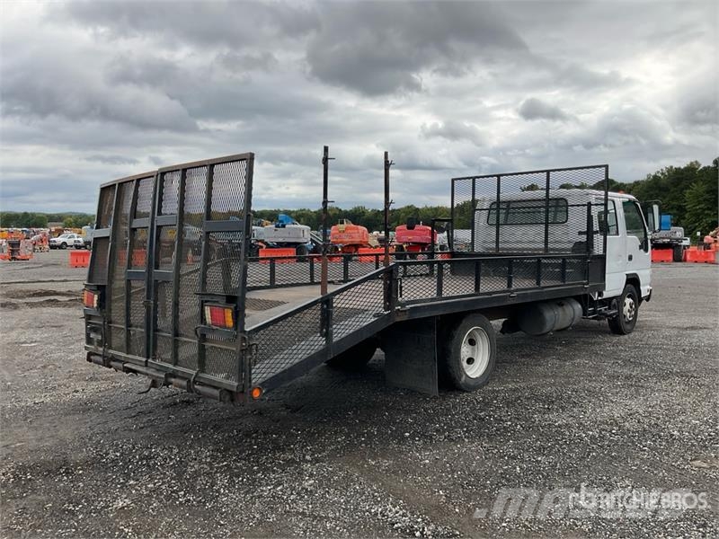 Isuzu 4x2 Crew Cab Flatbed Truck Planbiler