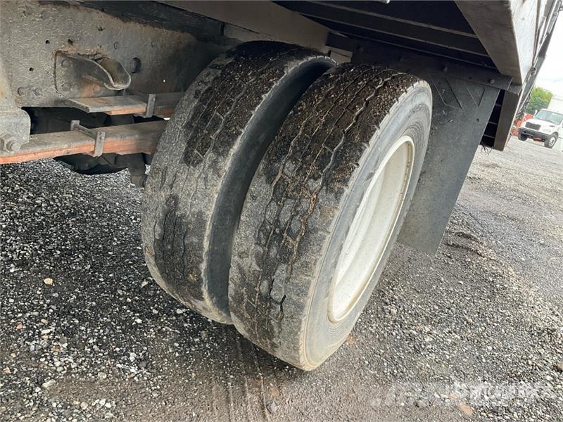 Isuzu 4x2 Crew Cab Flatbed Truck Planbiler