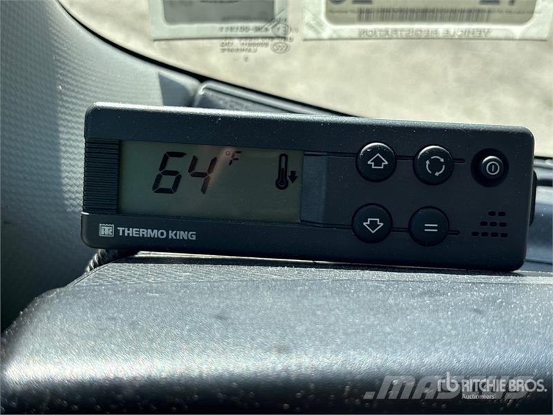 Isuzu NPR Caminhões com temperatura controlada