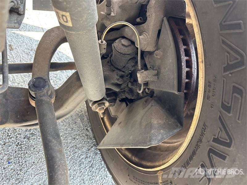 Isuzu NPR Caminhões com temperatura controlada