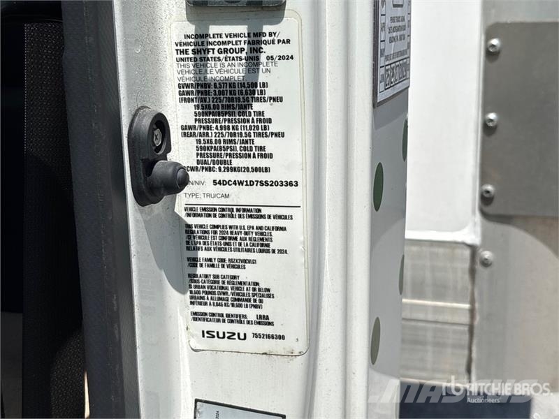 Isuzu NPR Caminhões com temperatura controlada