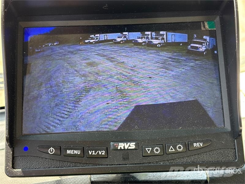 Isuzu NPR Caminhões com temperatura controlada
