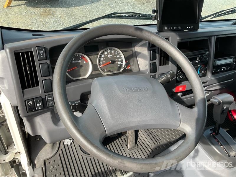 Isuzu NPR Camion a temperatura controllata