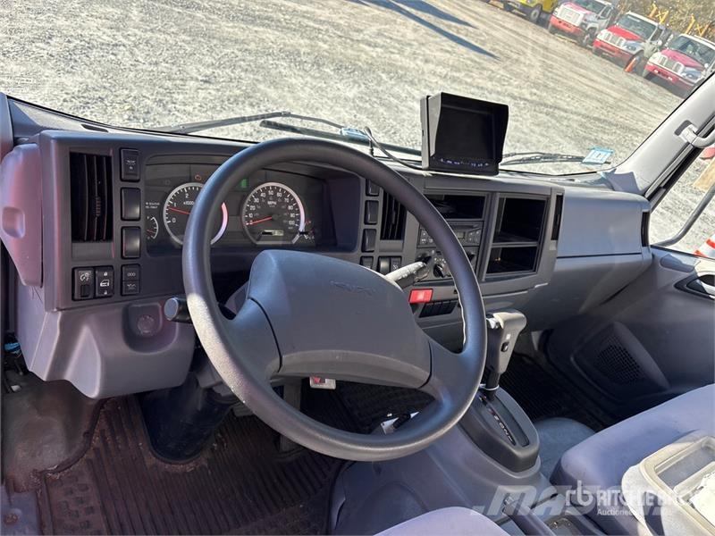 Isuzu NPR Otros camiones