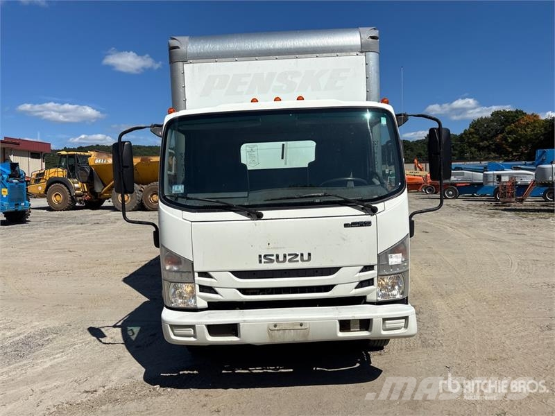 Isuzu NPR Box trucks
