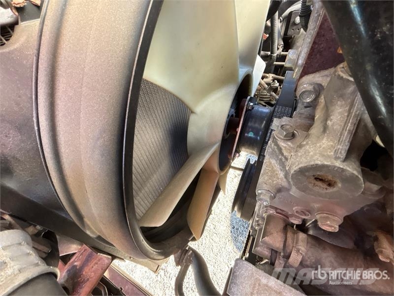 Isuzu NPR Otros camiones