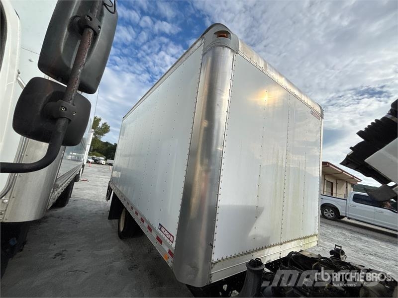 Isuzu NPR Camion cassonati
