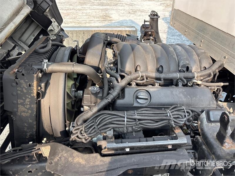 Isuzu NPR شاحنات بدرجة حرارة قابلة للضبط
