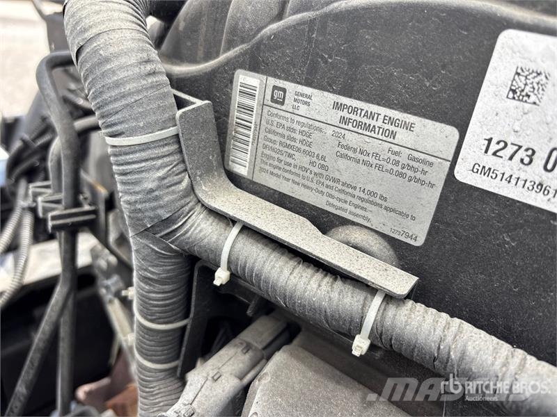 Isuzu NPR Caminhões com temperatura controlada