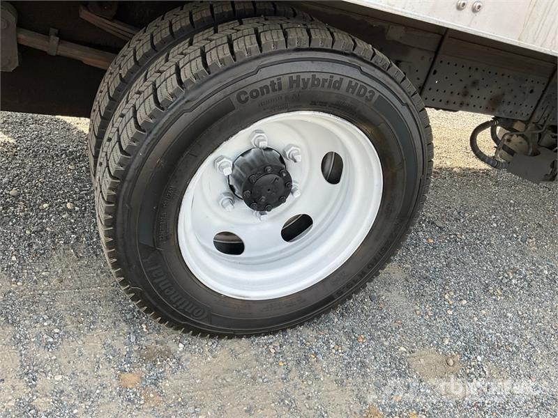 Isuzu NPR Camion a temperatura controllata