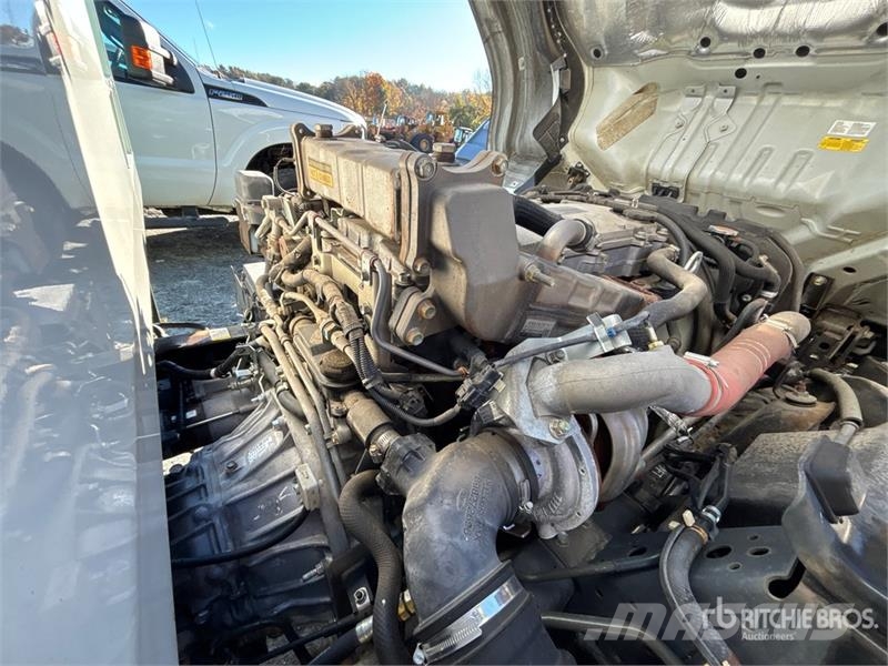 Isuzu NPR Otros camiones