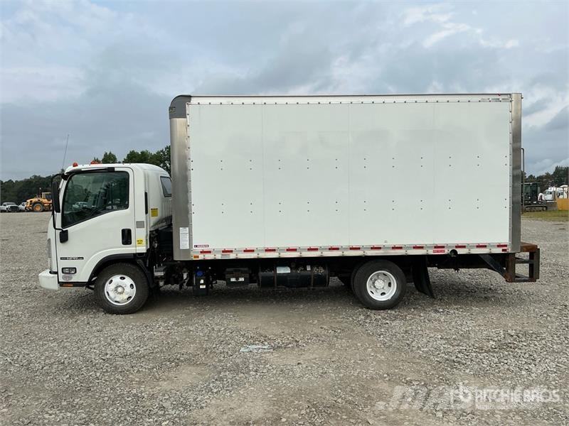 Isuzu NPR Camiones caja cerrada