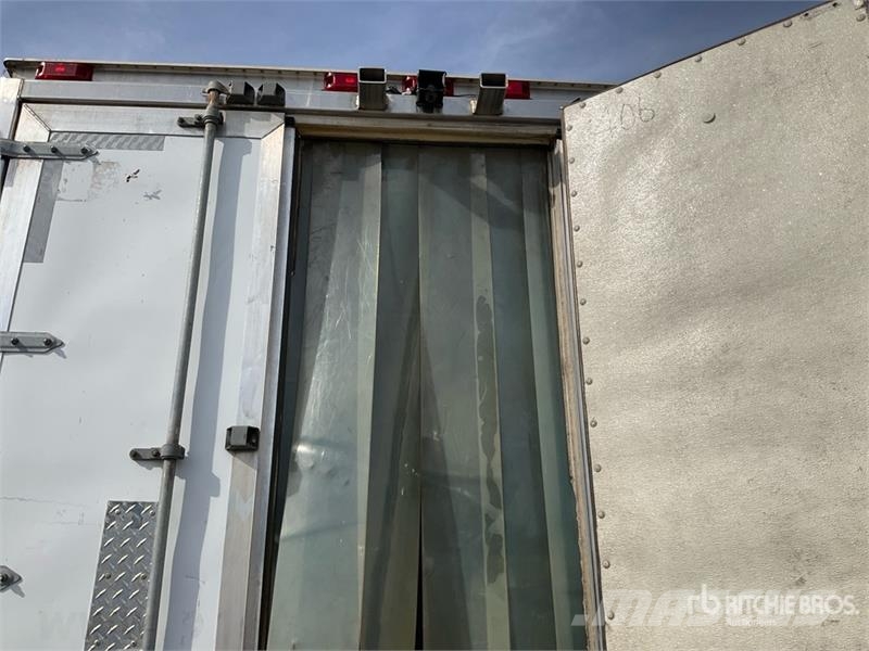 Isuzu NPR Camion a temperatura controllata