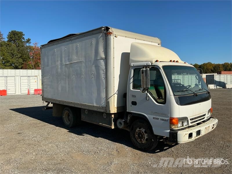 Isuzu NPR Skapbiler