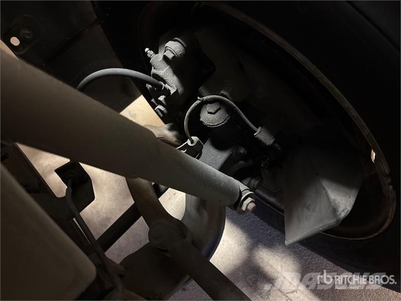 Isuzu NPR Kühlkoffer