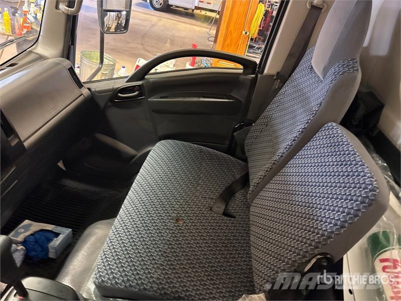Isuzu NPR Kühlkoffer