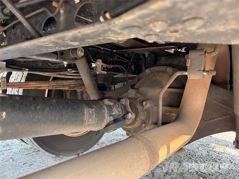 Isuzu NPR شاحنات بدرجة حرارة قابلة للضبط