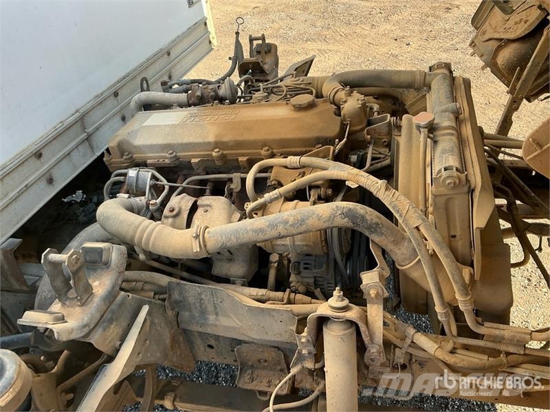 Isuzu NPR Skapbiler