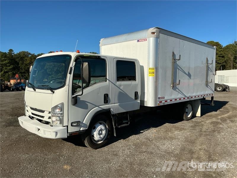 Isuzu NPR 貨箱式卡車