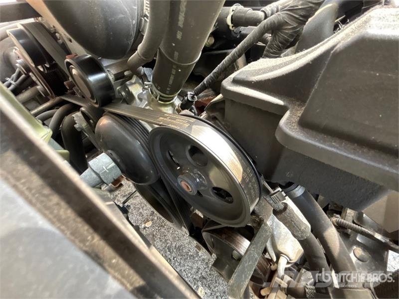 Isuzu NPR Caminhões com temperatura controlada