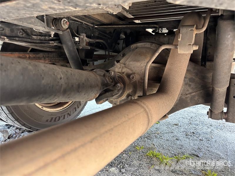 Isuzu NPR Caminhões com temperatura controlada