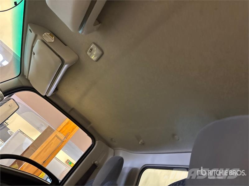 Isuzu NPR Kühlkoffer