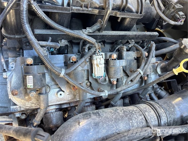 Isuzu NPR Tippbilar