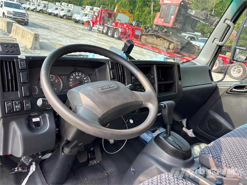 Isuzu NPR شاحنات بدرجة حرارة قابلة للضبط