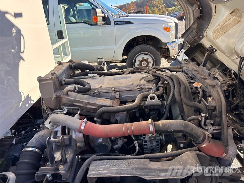Isuzu NPR Otros camiones