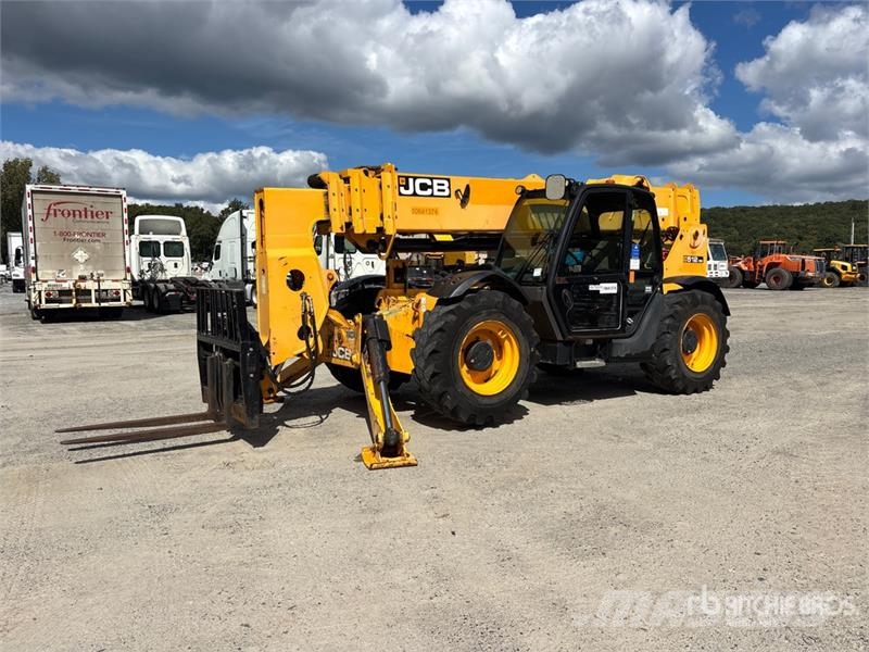 JCB 512-56 مناولات متداخلة
