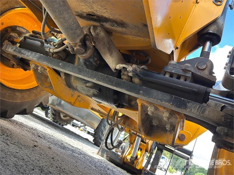 JCB 512-56 مناولات متداخلة