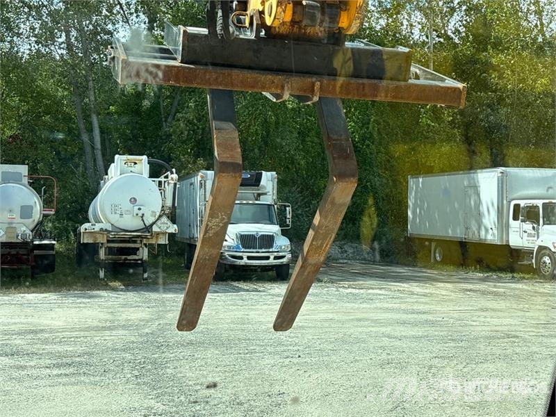 JCB 512-56 مناولات متداخلة