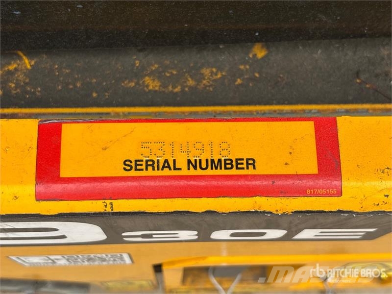 JCB S1930E Škarjaste dvižne ploščadi