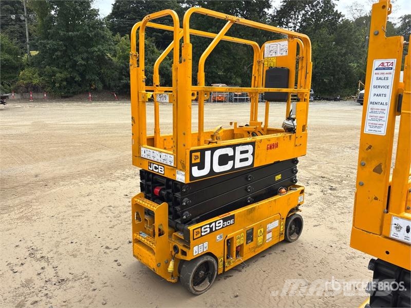 JCB S1930E Škarjaste dvižne ploščadi