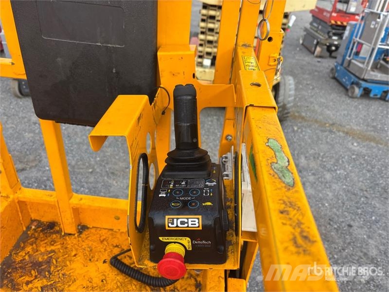 JCB S2632E Electric Scissor Lift رافعات مقصية الشكل