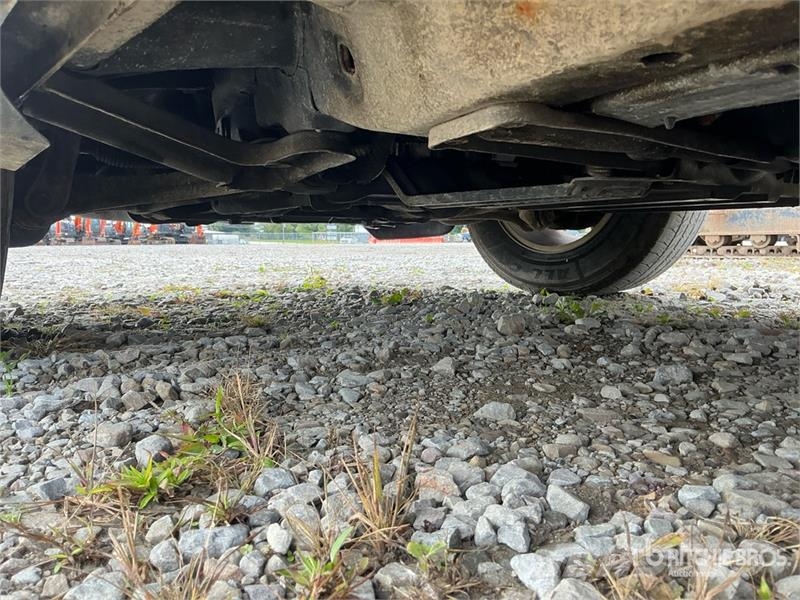 Jeep Grand Cherokee Laredo Avtomobili