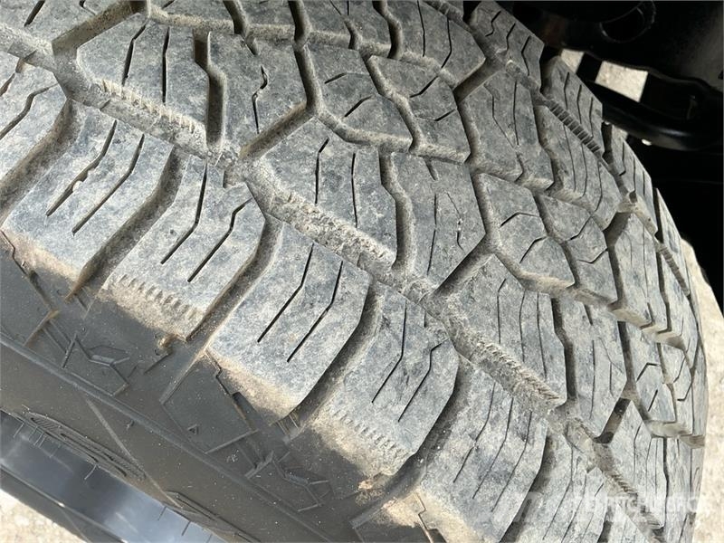 Jeep Wrangler Unlimited Sahara Avtomobili