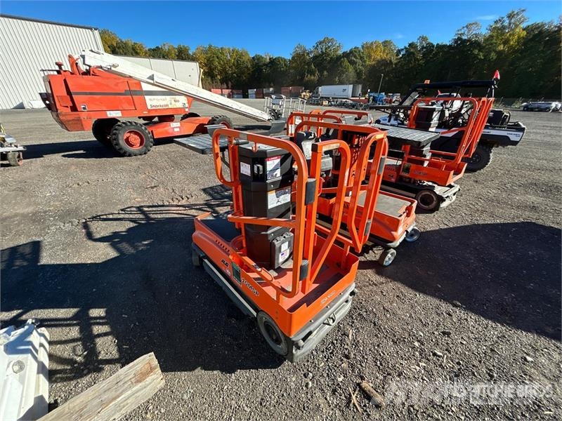 JLG 10MSP Vertical Mast Lift Used Personnel lifts and access elevators