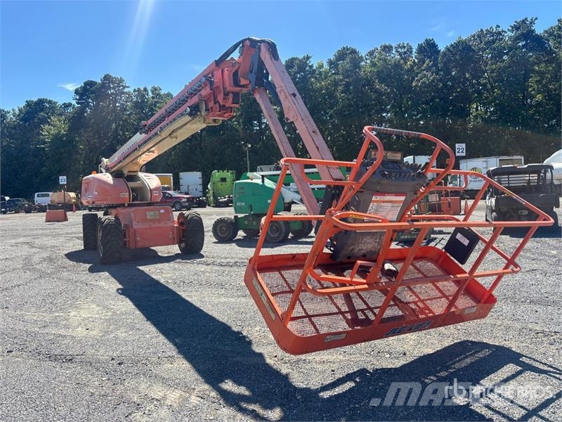 JLG 1200SJP 4WD Diesel Telescopic Boom Lift Telescopic boom lifts