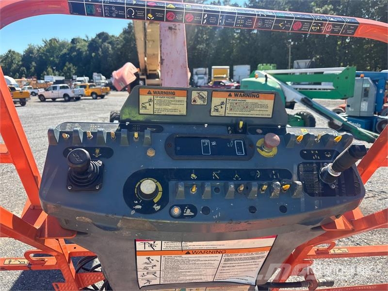 JLG 1200SJP 4WD Diesel Telescopic Boom Lift Telescopic boom lifts