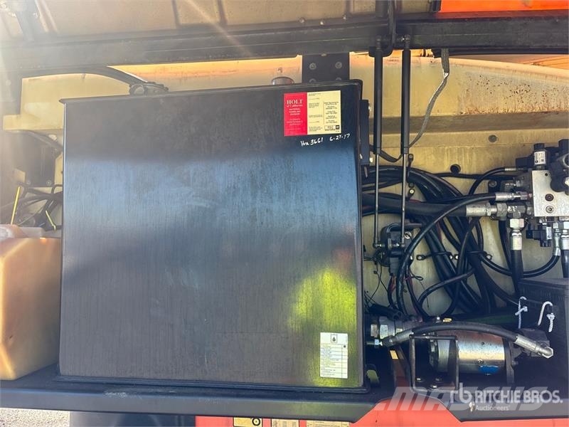 JLG 1200SJP 4WD Diesel Telescopic Boom Lift Telescopic boom lifts
