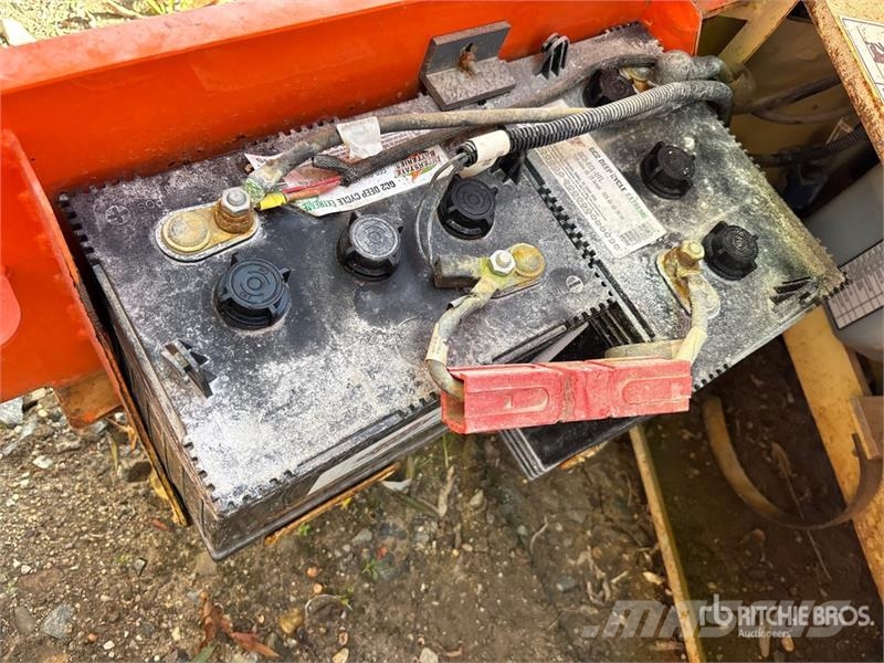 JLG 1230ES Vertical Mast Lift Vertikalne radne podizne platforme
