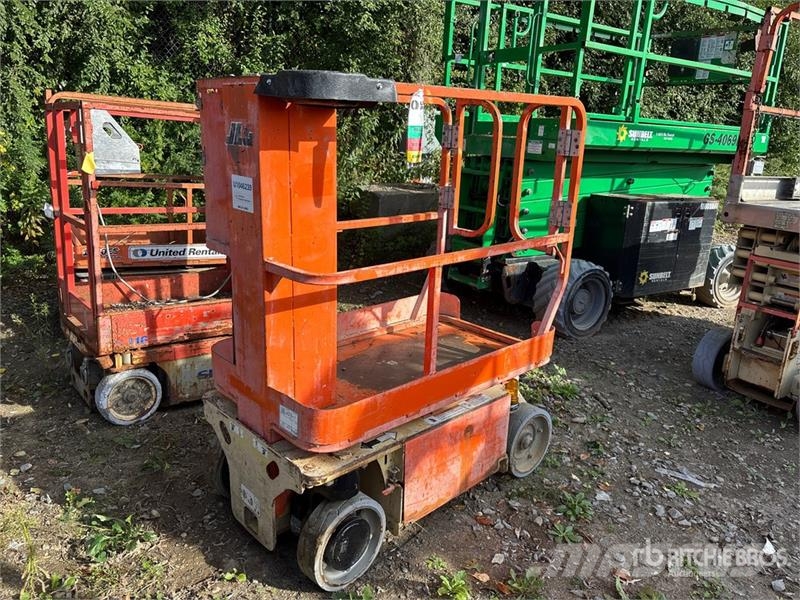 JLG 1230ES Vertical Mast Lift Vertikalne radne podizne platforme