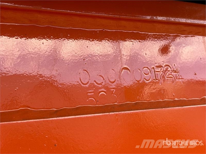 JLG 1250AJP 4WD Diesel Articulating Boom Lift - Factor 관절형 전동이동 리프트