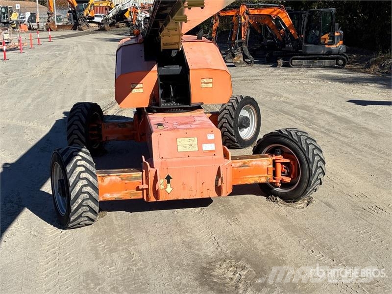 JLG 1350SJP 4WD Diesel Telescopic Boom Lift - Factory Plataformas con brazo de elevación telescópico