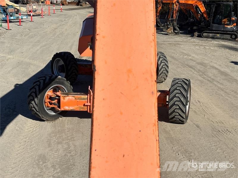 JLG 1350SJP 4WD Diesel Telescopic Boom Lift - Factory Plataformas con brazo de elevación telescópico