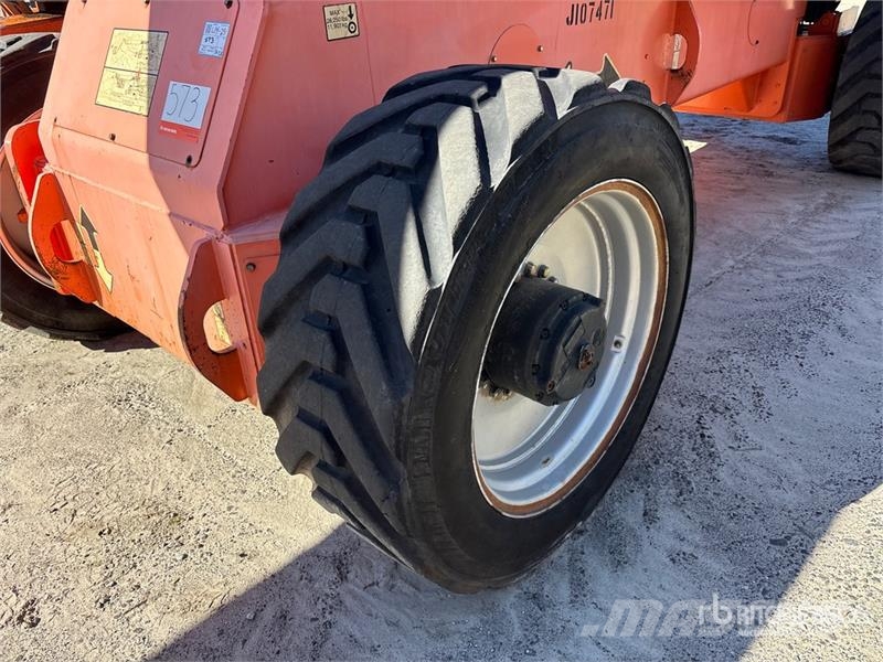 JLG 1350SJP 4WD Diesel Telescopic Boom Lift - Factory Plataformas con brazo de elevación telescópico