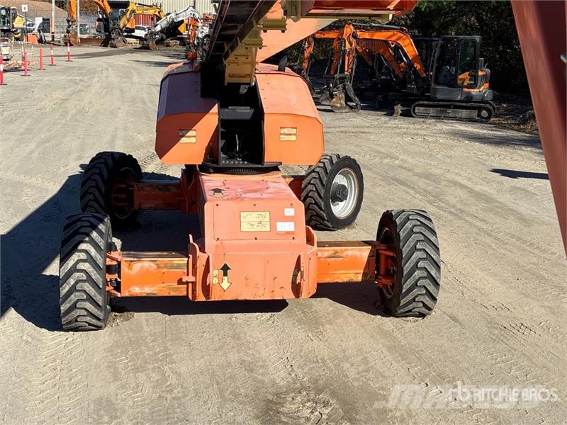 JLG 1350SJP 4WD Diesel Telescopic Boom Lift - Factory Plataformas con brazo de elevación telescópico